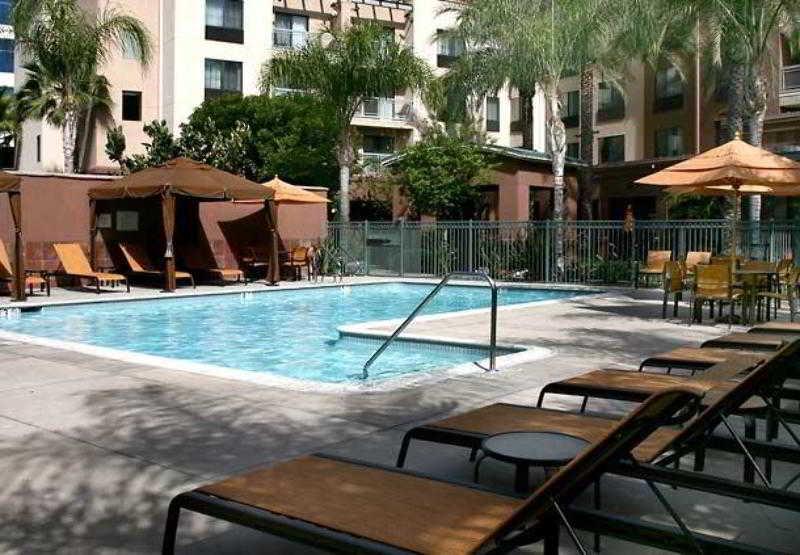 Courtyard Los Angeles Burbank Airport Facilities photo